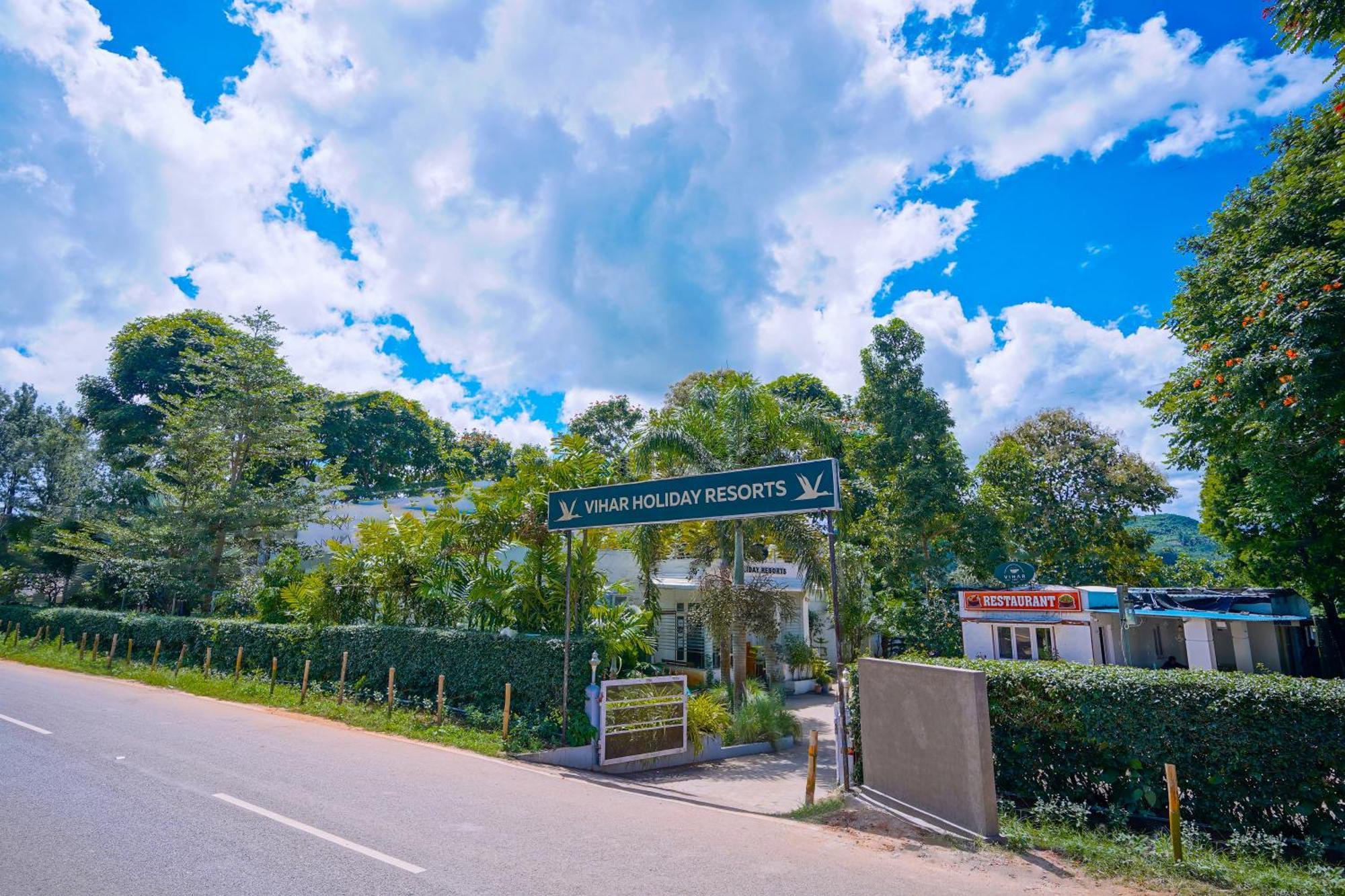 Vihar Holiday Resorts Araku Eksteriør billede